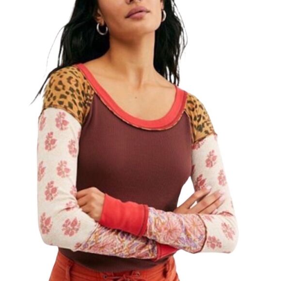 We The Free Women’s Bright Side Knit Mixed Media Thermal Top in the Size XS - Picture 9 of 9